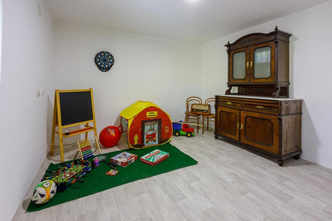 Holiday House Dino Bribir  Extérieur photo