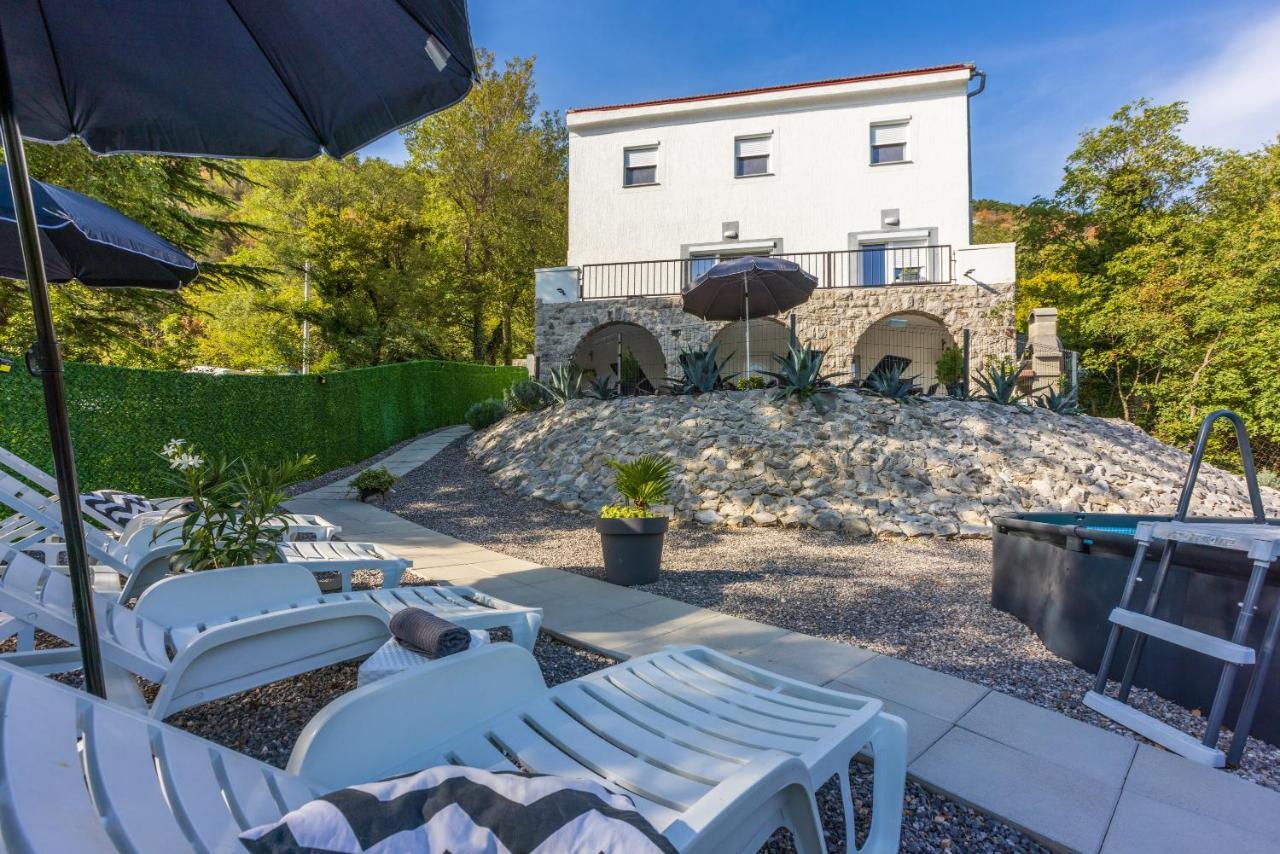 Holiday House Dino Bribir  Extérieur photo